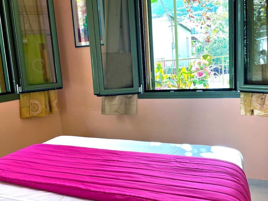 Villa Simotas 4 Four بوروس المظهر الخارجي الصورة